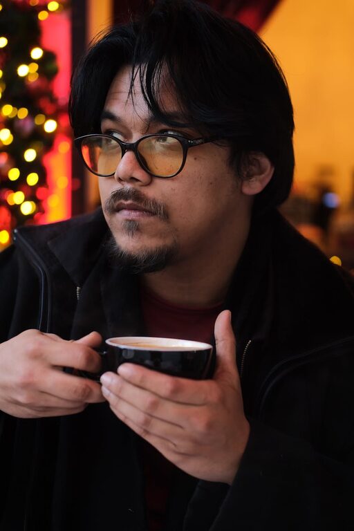 How to Plan a Relaxing Screen-Light Evening at Home